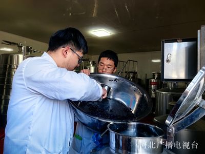 河北科技師范學(xué)院:“校中廠” 助力產(chǎn)教深度融合